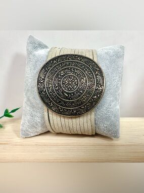 🤎Bronze Medallion Wrap Bracelet